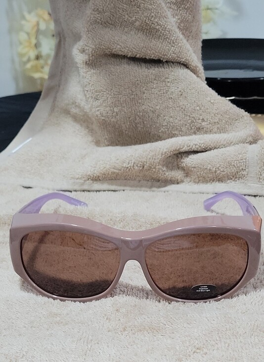 prive revaux Accessories - Women's Oversized Sunglasses in Light Mauve with Brown Lenses